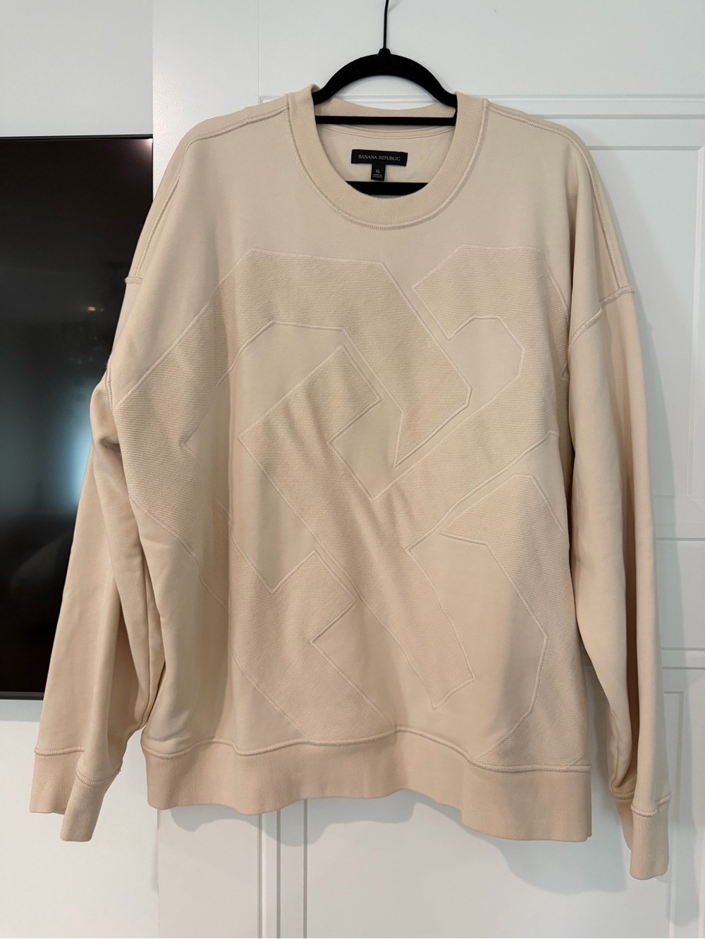 Banana Republic Men’s Beige Crewneck Sweatshirt